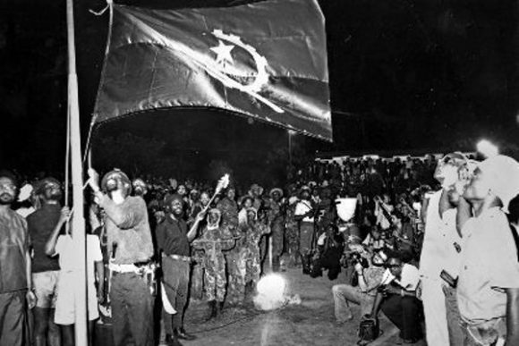 Proclamación de la República Popular de Angola. Foto: Archivo
