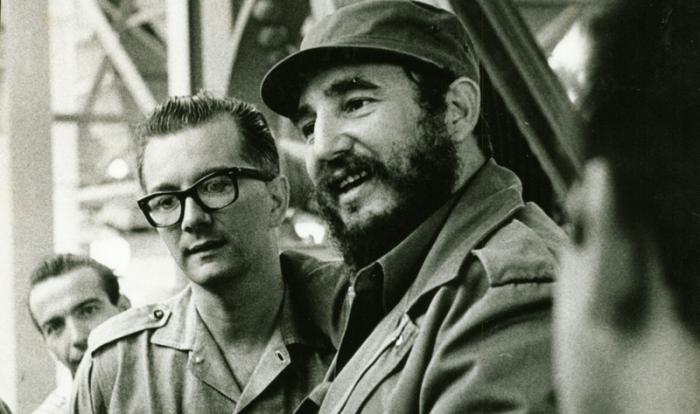 Una profunda amistad, forjada en el calor de la lucha, unió a Armando Hart y a Fidel. foto: Roberto Salas Foto: Roberto Salas Una profunda amistad, forjada en el calor de la lucha, unió a Armando Hart y a Fidel. foto: Roberto Salas Foto: Roberto Salas