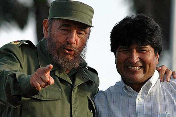 «Fidel viaja al futuro, regresa y lo explica», afirmó años atrás Abdelaziz Bouteflika. Foto: Archivo de Granma