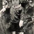 Fidel Castro de niño en Birán 1928