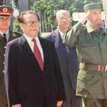 En noviembre de 1993 Jiang Zemin se convierte en el primer máximo dirigente chino en visitar oficialmente Cuba. Foto: Embajada de Cuba en China