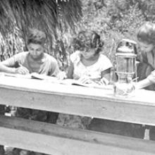 Llevar a los llanos y montañas la luz de la enseñanza fue una premisa de quienes conformaron el Ejército de Alfabetizadores Conrado Benítez. Foto: Archivo de JR