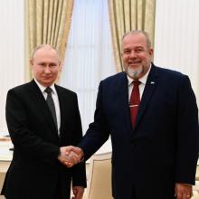 A la par de condenar el bloqueo a Cuba, Putin dijo que Rusia hará «todo lo posible para garantizar que nuestro compromiso económico contribuya a superar esas dificultades impuestas desde el exterior». Foto: Estudios Revolución