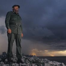 Fidel Castro posa con La Habana al fondo, en 1994.