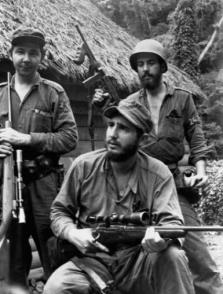 Fidel, Raúl y Camilo, una generación que siempre pensó en su Patria. Fidel, Raúl y Camilo, una generación que siempre pensó en su Patria.