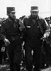 Fidel y Dermidio Escalona, jefe del Frente de Pinar del Río Fidel y Dermidio Escalona, jefe del Frente de Pinar del Río