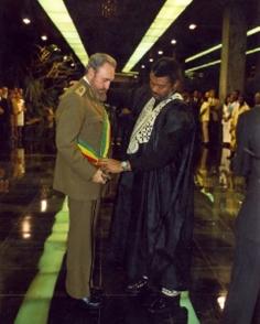 Fidel Castro recibe Distinción “Caballero de la Orden de la Estrella de Ghana, Clase Honoraria”