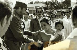 Fidel Castro durante el accidente de 1985 