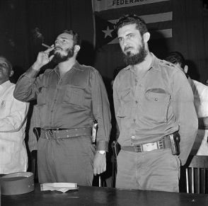 Fidel Castro y el el Ministro del Trabajo Augusto Martínez Sánchez